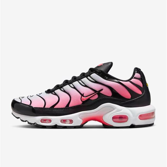 🎉HP🎉 Women’s Nike Air Max Plus - Picture 2 of 7